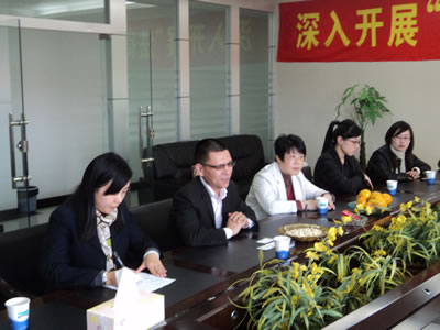 �Ϻ������y�T�S�����L������˾����
����(li��n)�I(l��ng)��(d��o)�R��(b��o)��I(y��)��(d��ng)ǰ��r