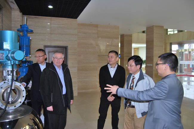 �W���y�T�f(xi��)��(hu��)��ϯƤ�����������^�����y�T���F(tu��n)�a(ch��n)Ʒչ�d